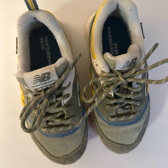 Boys New Balance Shoes size - Picture 9 of 9